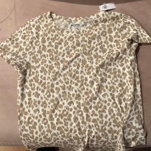 Old Navy size medium Cheetah print new